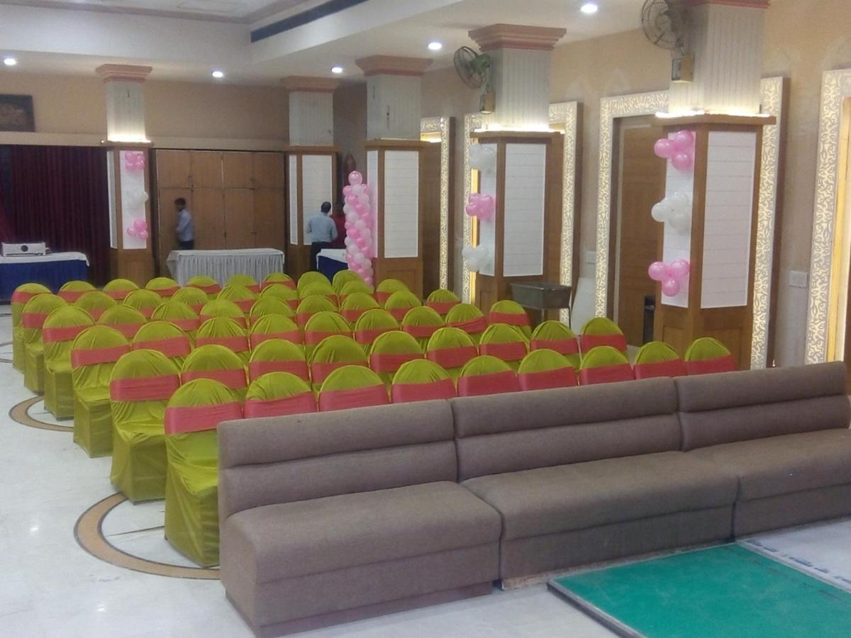 Hotel Shelter Gwalior Extérieur photo