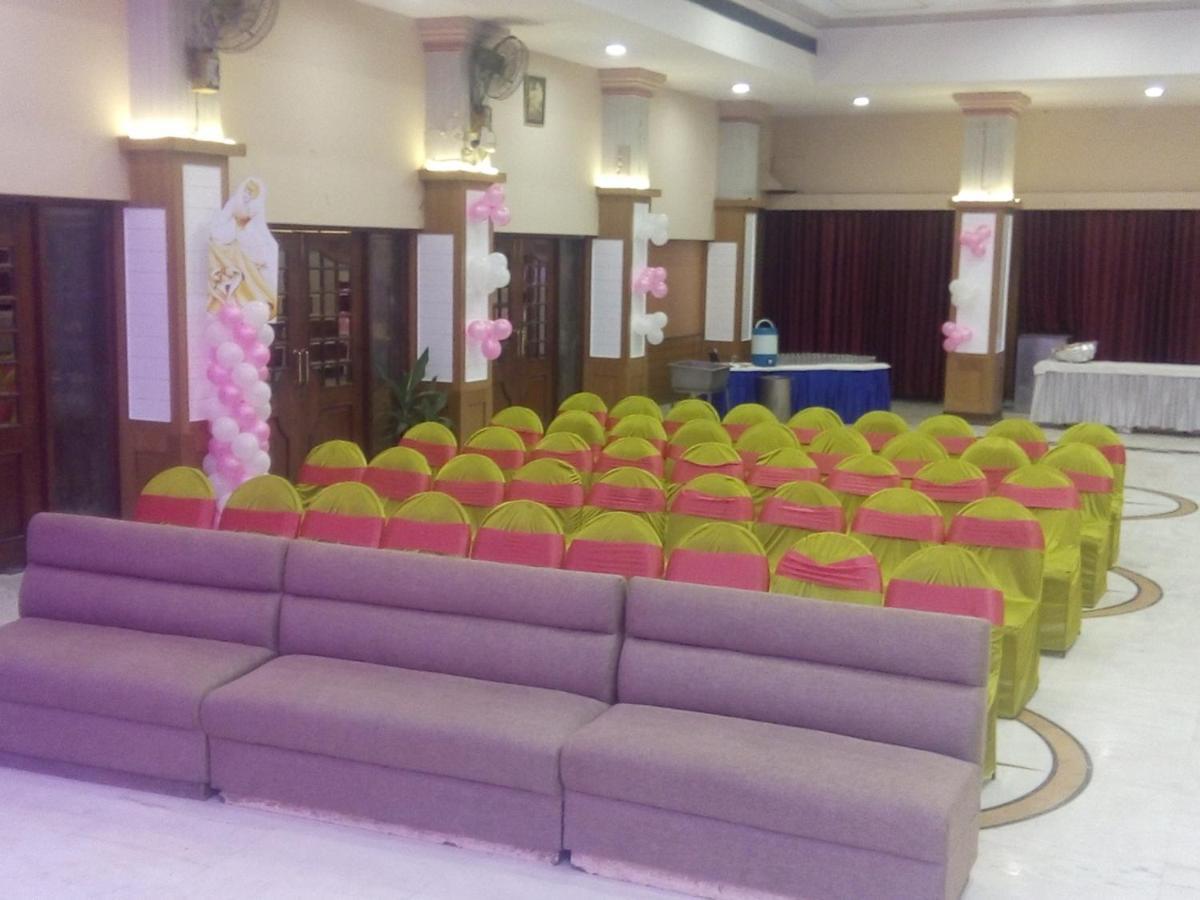 Hotel Shelter Gwalior Extérieur photo