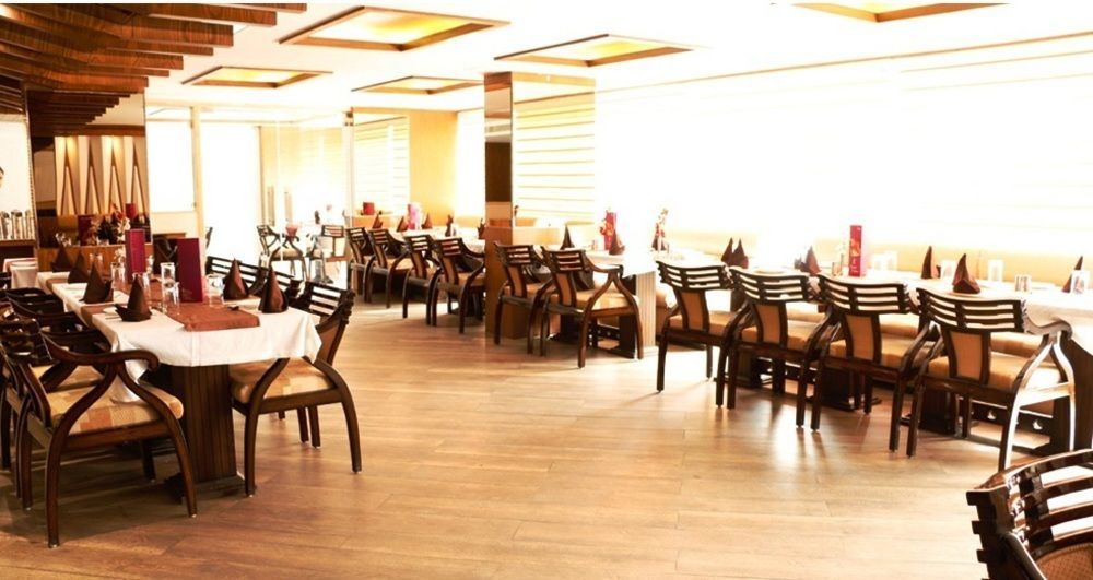 Hotel Shelter Gwalior Extérieur photo